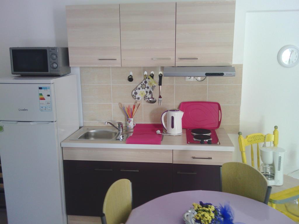 Apartments Krajici Kastela Bilik gambar