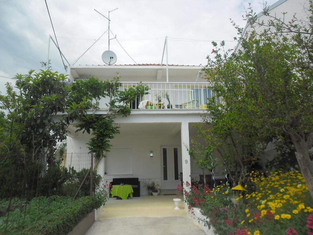 Apartments Krajici Kastela Luaran gambar