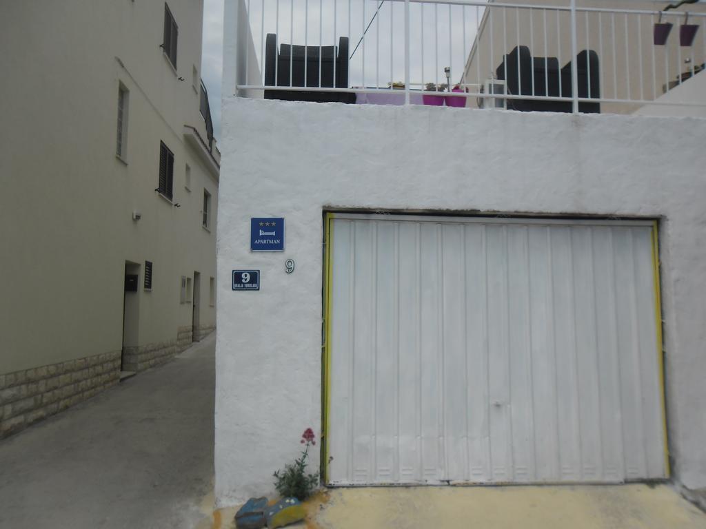 Apartments Krajici Kastela Luaran gambar