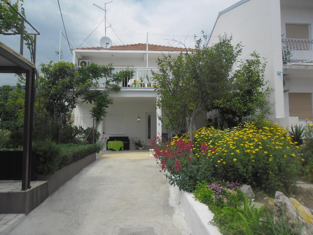 Apartments Krajici Kastela Luaran gambar